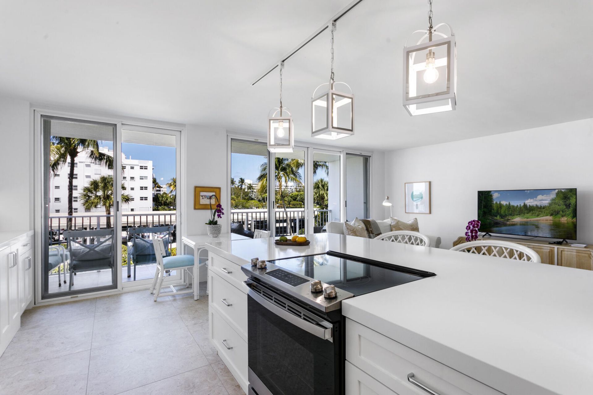 2860 S Ocean Boulevard, Unit 205, Palm Beach, FL 33480 Photo