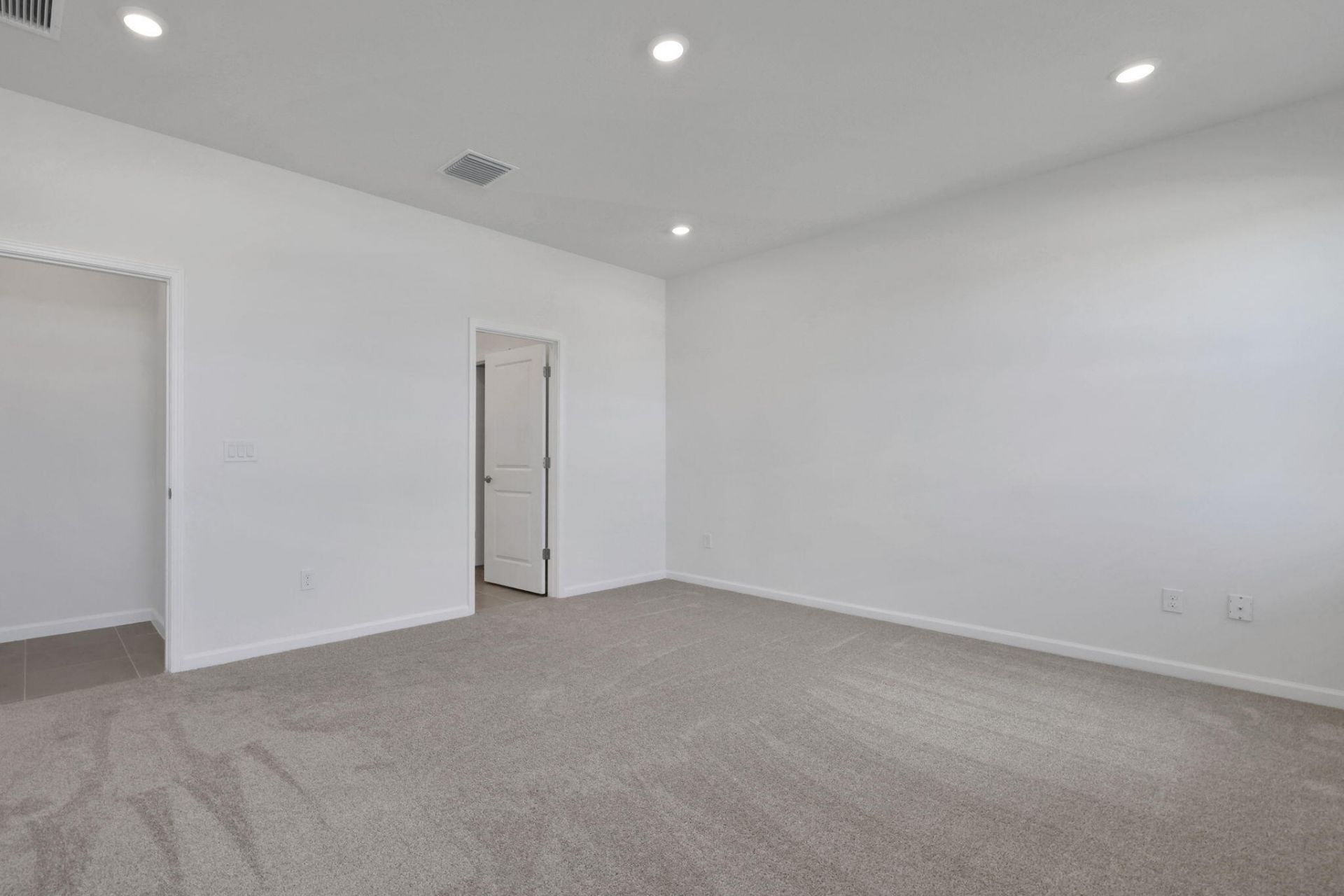 10716 NW Suncrest Lp, Port Saint Lucie, FL 34987 Photo