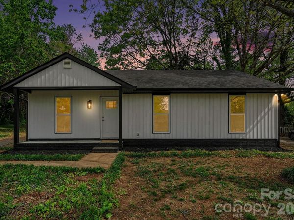 10237 Cairnsmore Place, Mint Hill, NC 28227