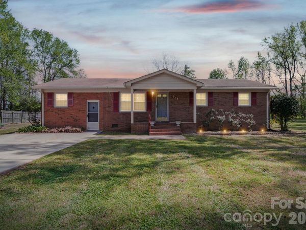 712 Worthwood Circle , Monroe, NC 28112