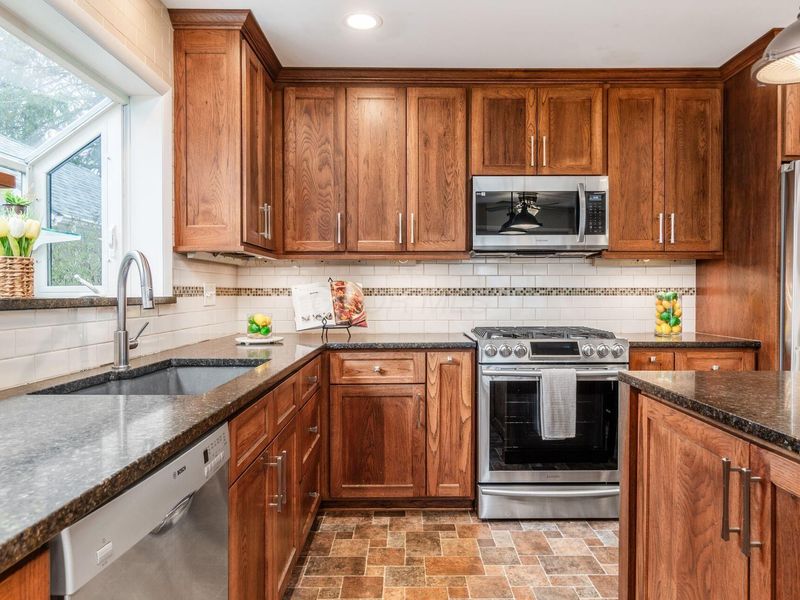 3855 Pegg Avenue, Columbus, OH 43214 Photo 10