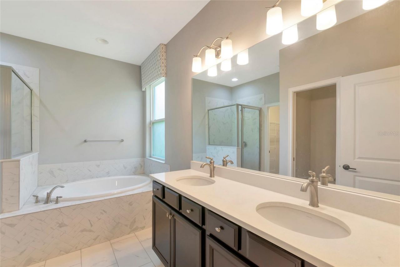 6107 Horse Mill Place, Palmetto, FL 34221 Photo