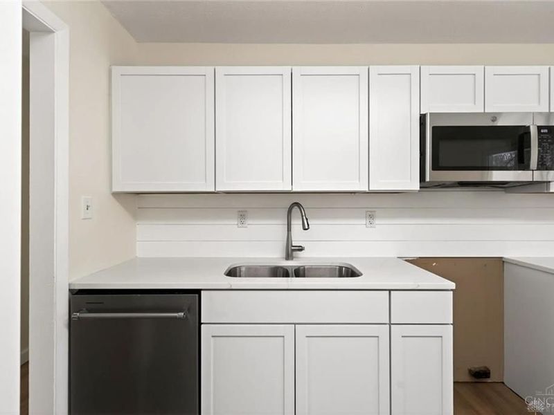 357 Halifax Drive, Vandalia, OH 45377 Photo 8