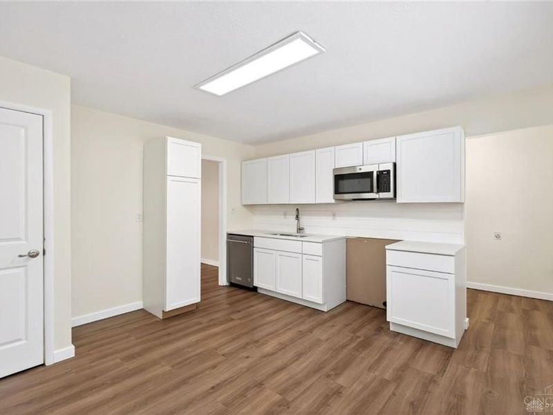 357 Halifax Drive, Vandalia, OH 45377 Photo 9