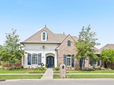 110 Fernridge Drive , Lafayette, LA 70508