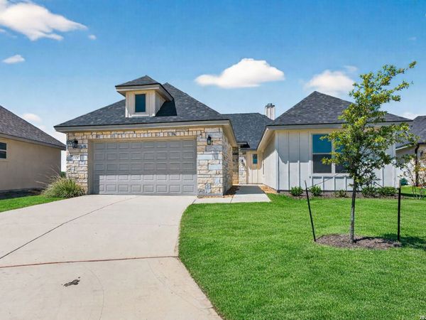 131 JOHN T COURT, Castroville, TX 78009