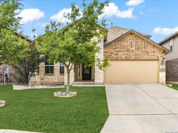 8135 Samsel Falls, San Antonio, TX 78254