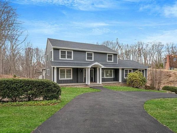 33 Brookfield Road , Northport, NY 11768