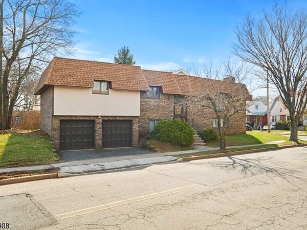 345 5th St, Ridgefield Park, NJ 07660