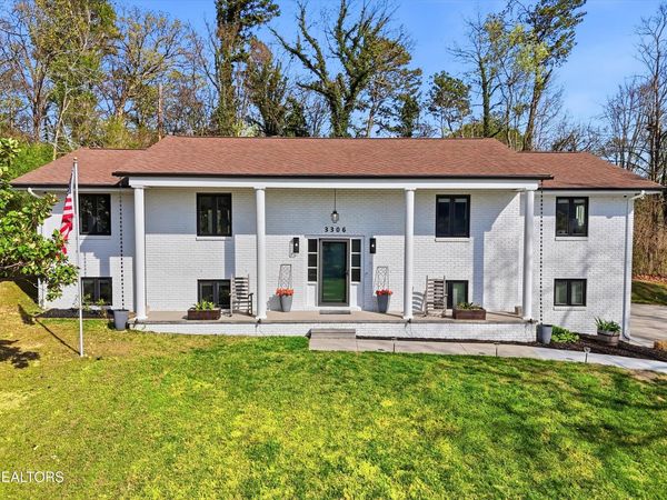 3306 Oak Hill Drive, Maryville, TN 37804