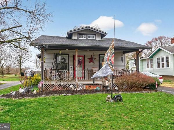 27 ARNEYS MOUNT ROAD, PEMBERTON, NJ 08068