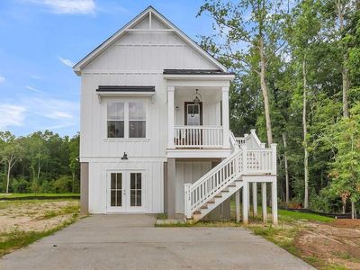 7312 Longtown Drive, Hanahan, SC 29410