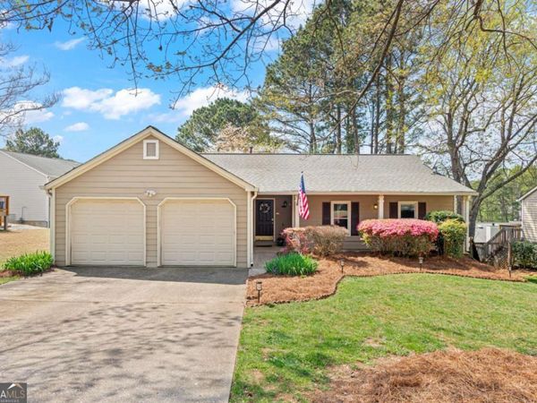 210 Magnolia Tree Court, Alpharetta, GA 30022