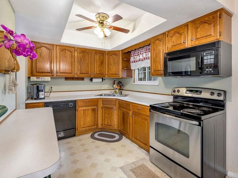 4453 Ardonna Lane, Beavercreek Township, OH 45432 Photo 3