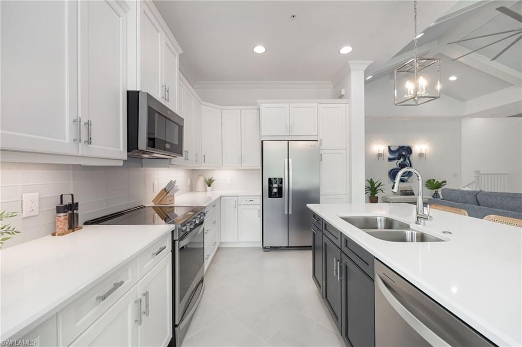 6532 Dominica Dr, Unit 202, Naples, FL 34113 Photo