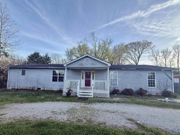 886 Plummer Road, Huntsville, AL 35806