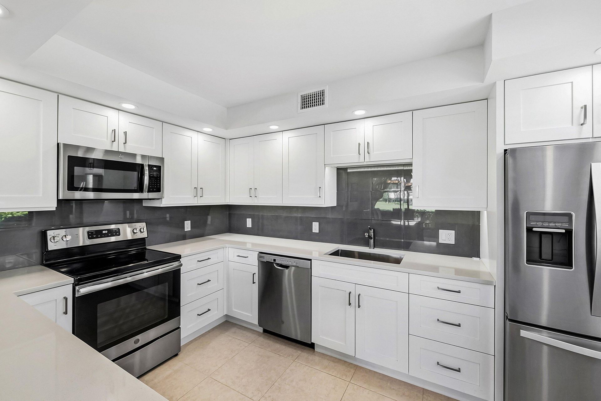 3682 Quail Ridge Drive N, Unit Green Hero, Boynton Beach, FL 33436 Photo