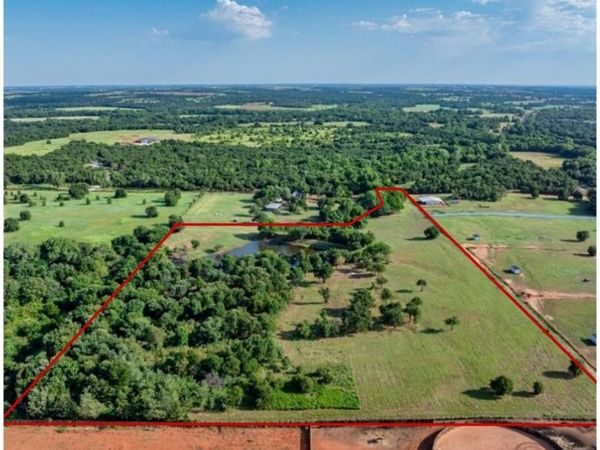 5770 W Forrest Hills Road, Guthrie, OK 73044