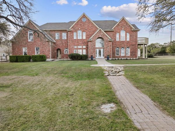 375 Branch Creek TRL , Liberty Hill, TX 78642