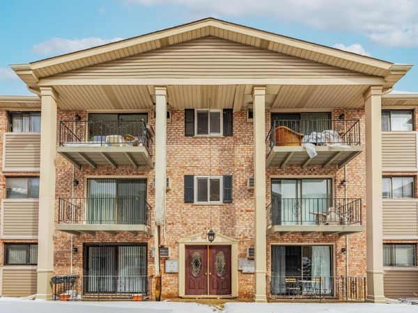 5331 N Delphia Avenue, Unit 331e, Chicago, IL 60656