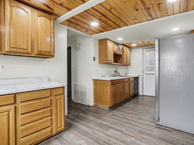 3114 Fairwood Avenue, Columbus, OH 43207 Photo 4