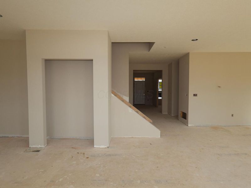 1426 Speedliner Drive, Plain City, OH 43064 Photo 4