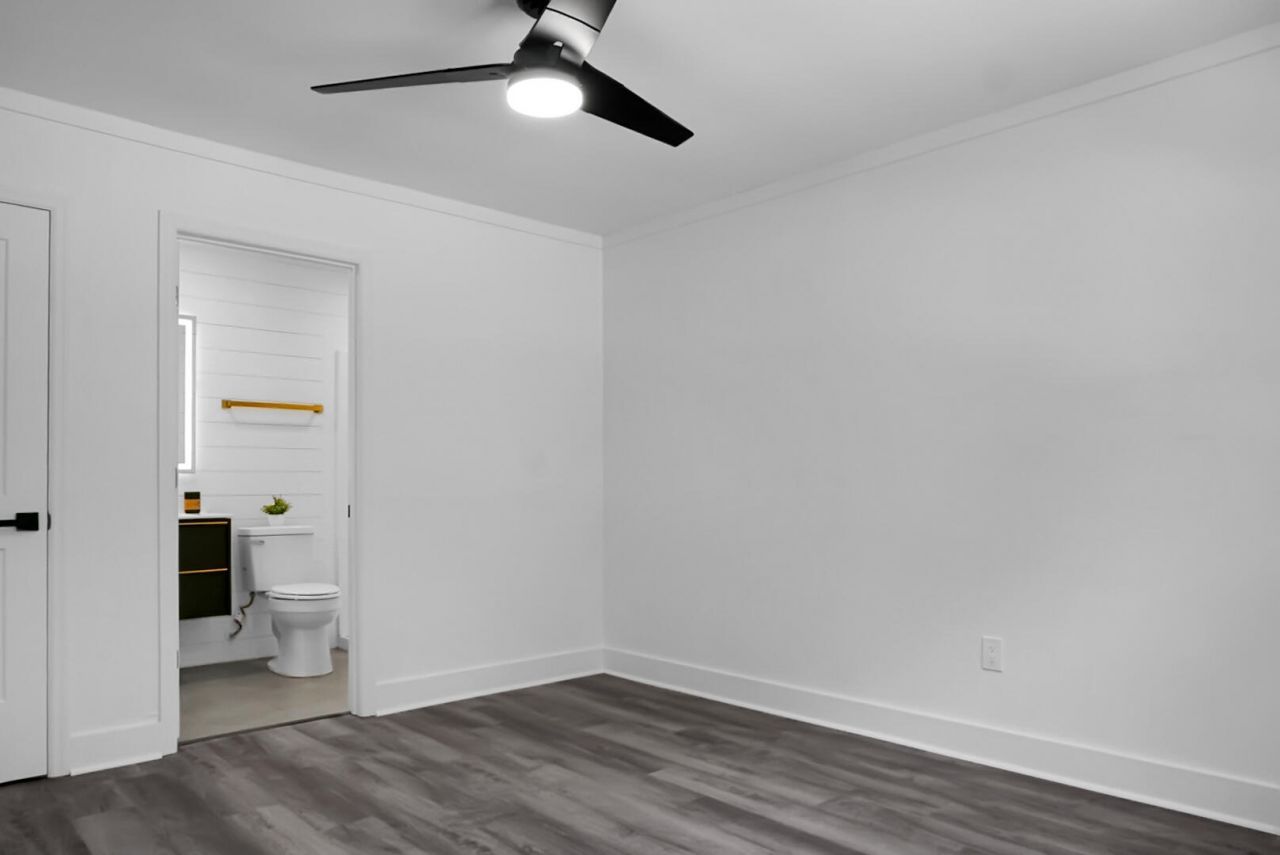 7618 Vanderbrook Place Photo 9