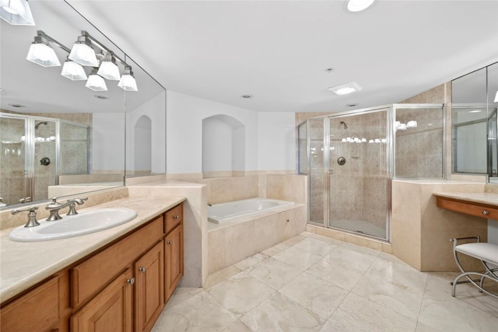 3702 N Highway A1a, Unit 204, Fort Pierce, FL 34949 Photo