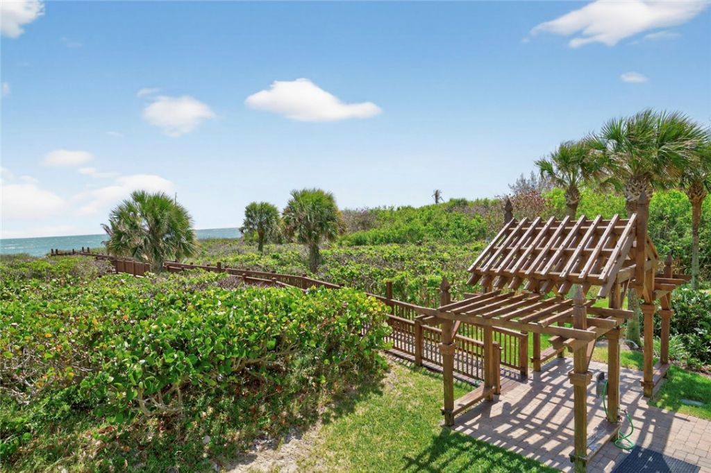 3702 N Highway A1a, Unit 204, Fort Pierce, FL 34949 Photo