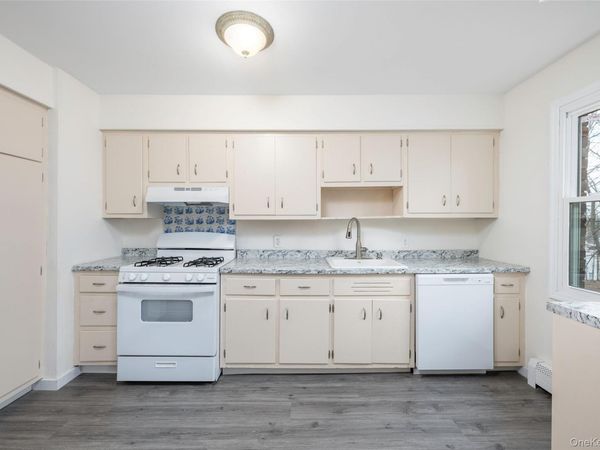 1668 Route 9, Unit 1F, Wappingers Falls, NY 12590