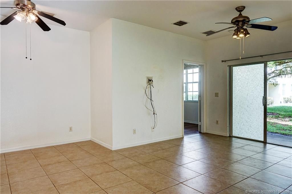 3041 SE Lexington Lakes Drive, Unit 104, Stuart, FL 34994 Photo