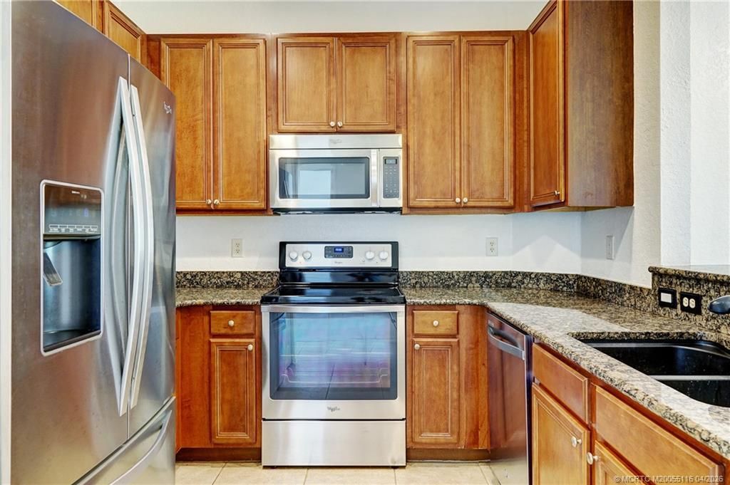 3041 SE Lexington Lakes Drive, Unit 104, Stuart, FL 34994 Photo