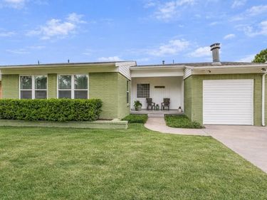 2309 Prichard Lane, Dallas, TX 75227