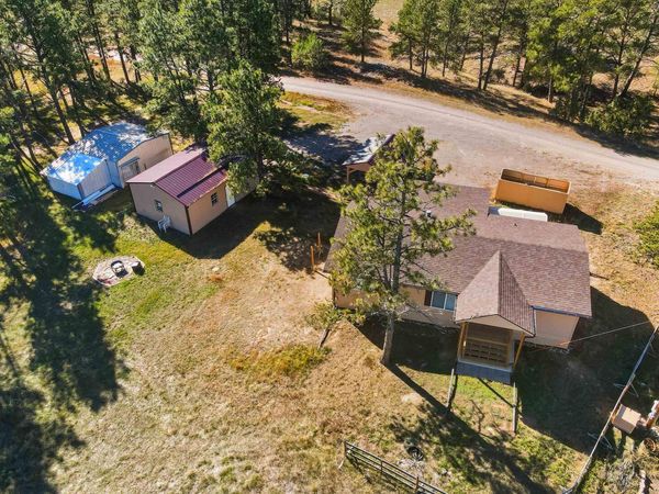 25564 OLD CABIN RD, Edgemont, SD 57735