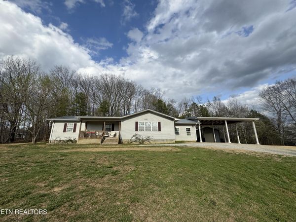 2502 Huntsville Hill Rd, Helenwood, TN 37755