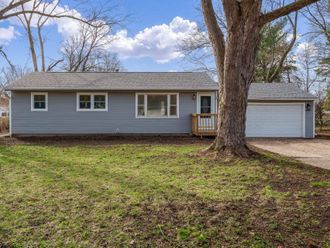 1317 Van Stone Drive Machesney Park, IL 61115