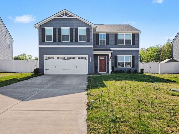 5778 Stardive Way, Christiana, TN 37037