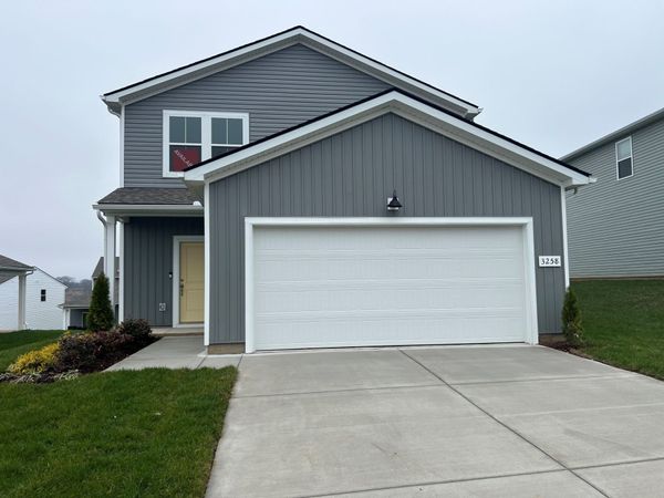 3258 Barrel Oak Pass , Columbia, TN 38401