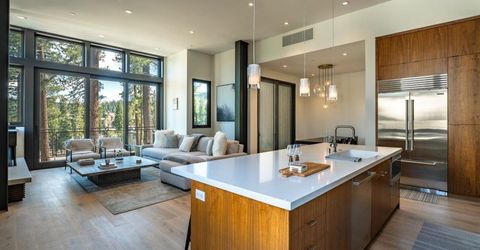 15132 Boulder Place, Truckee, CA 96161 Photo