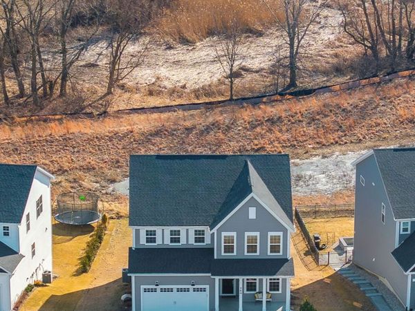 564 Thorne Street, Batavia, IL 60510