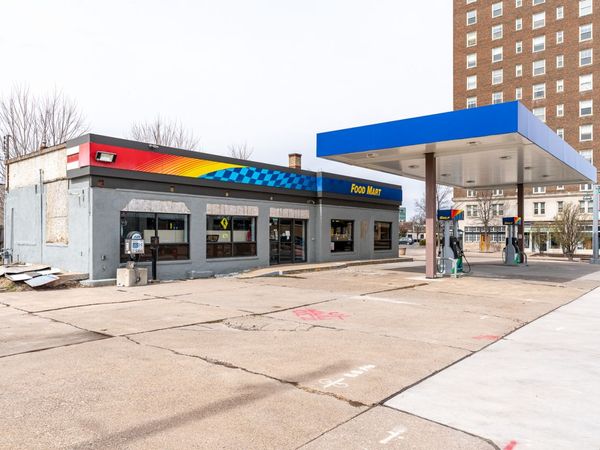 1830 5TH Avenue , Moline, IL 61265