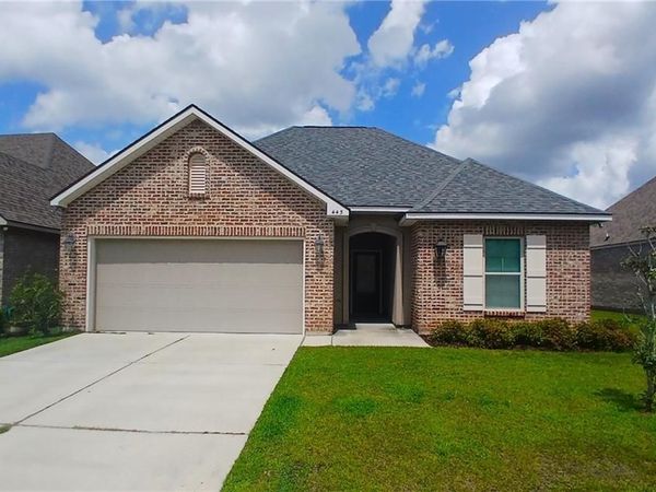 445 TIGER Avenue, Covington, LA 70433