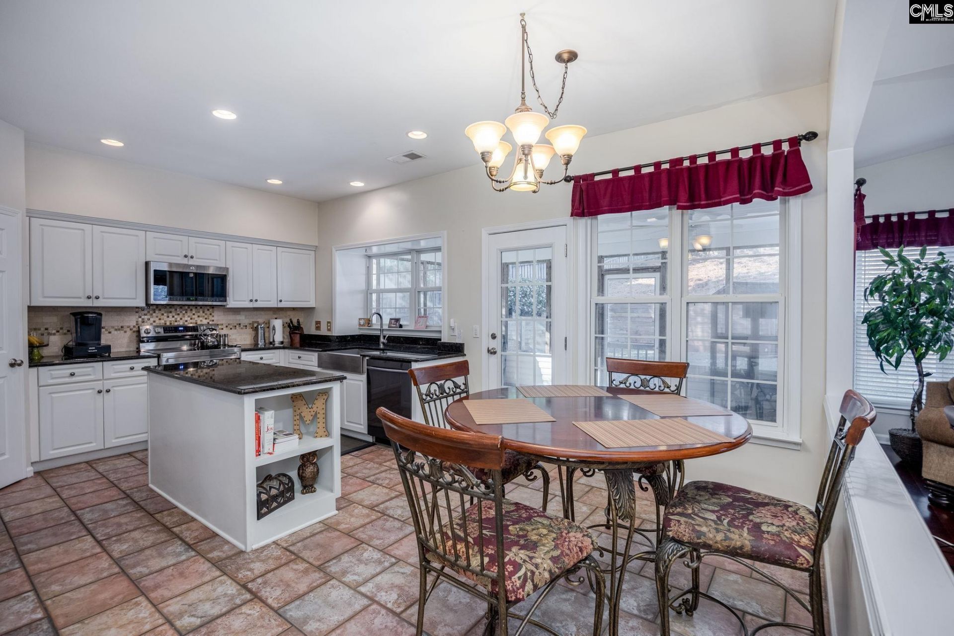 150 Harbor Glen Drive  Photo 21