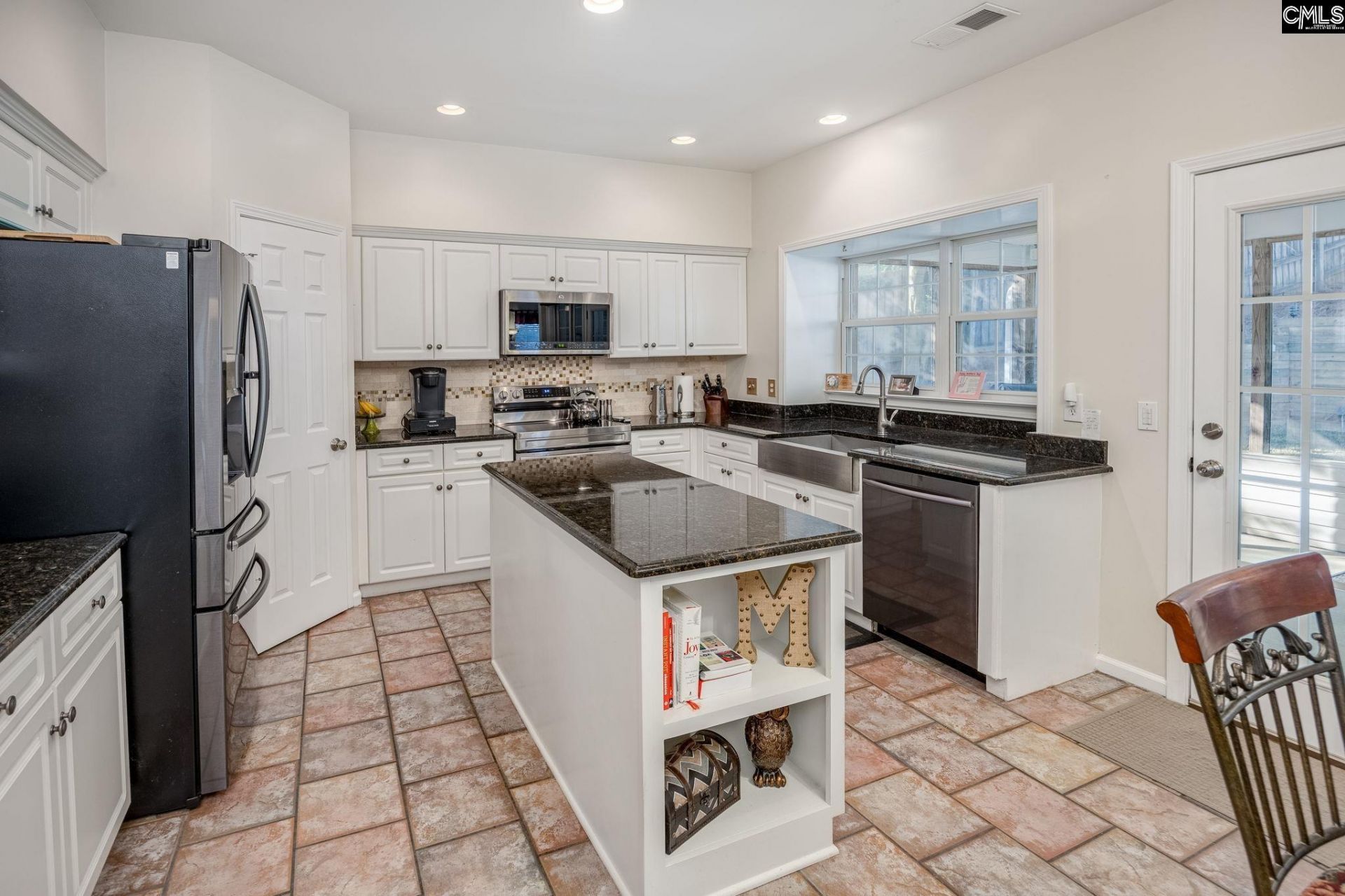 150 Harbor Glen Drive  Photo 23