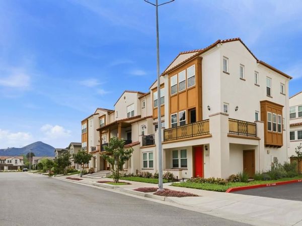 625 Los Castanos Drive, Unit 42, Morgan Hill, CA 95037