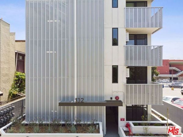 132 Rosemont Avenue, Unit 101, Los Angeles, CA 90026