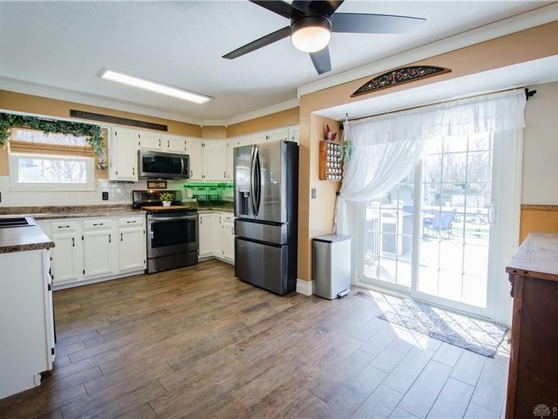 4219 Sugar Leaf Drive, Bellbrook, OH 45440 Photo 16