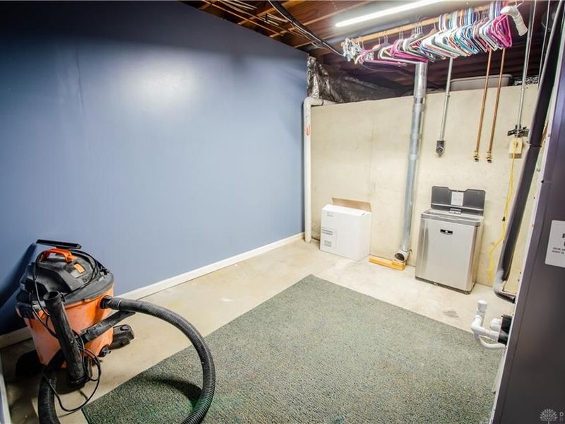 4219 Sugar Leaf Drive, Bellbrook, OH 45440 Photo 24