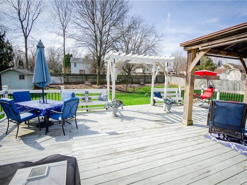 4219 Sugar Leaf Drive, Bellbrook, OH 45440 Photo 8