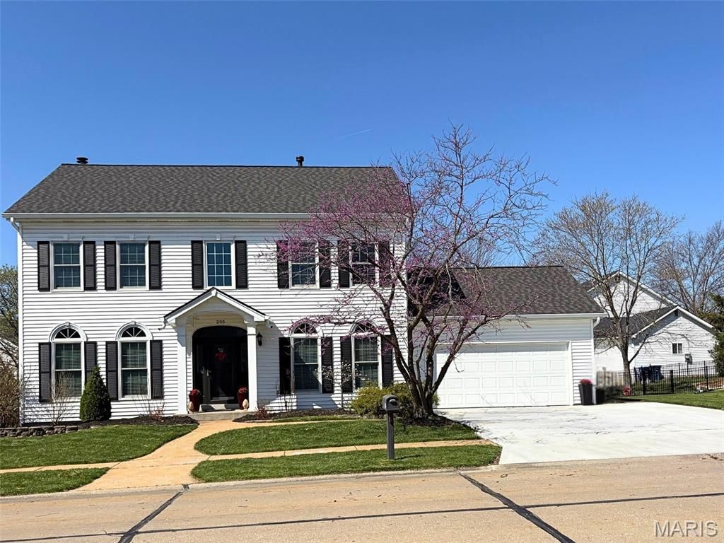 205 Harbour Pointe Drive , Wildwood, MO 63040 Main Photo